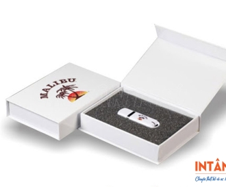 In hộp giấy đựng USB 