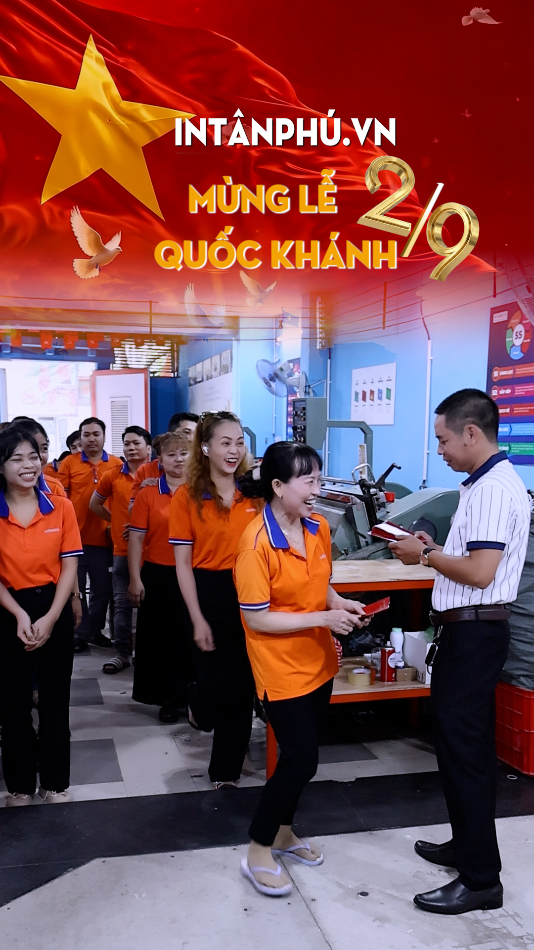 In Tân Phú thưởng lễ Quốc Khánh 2-9 