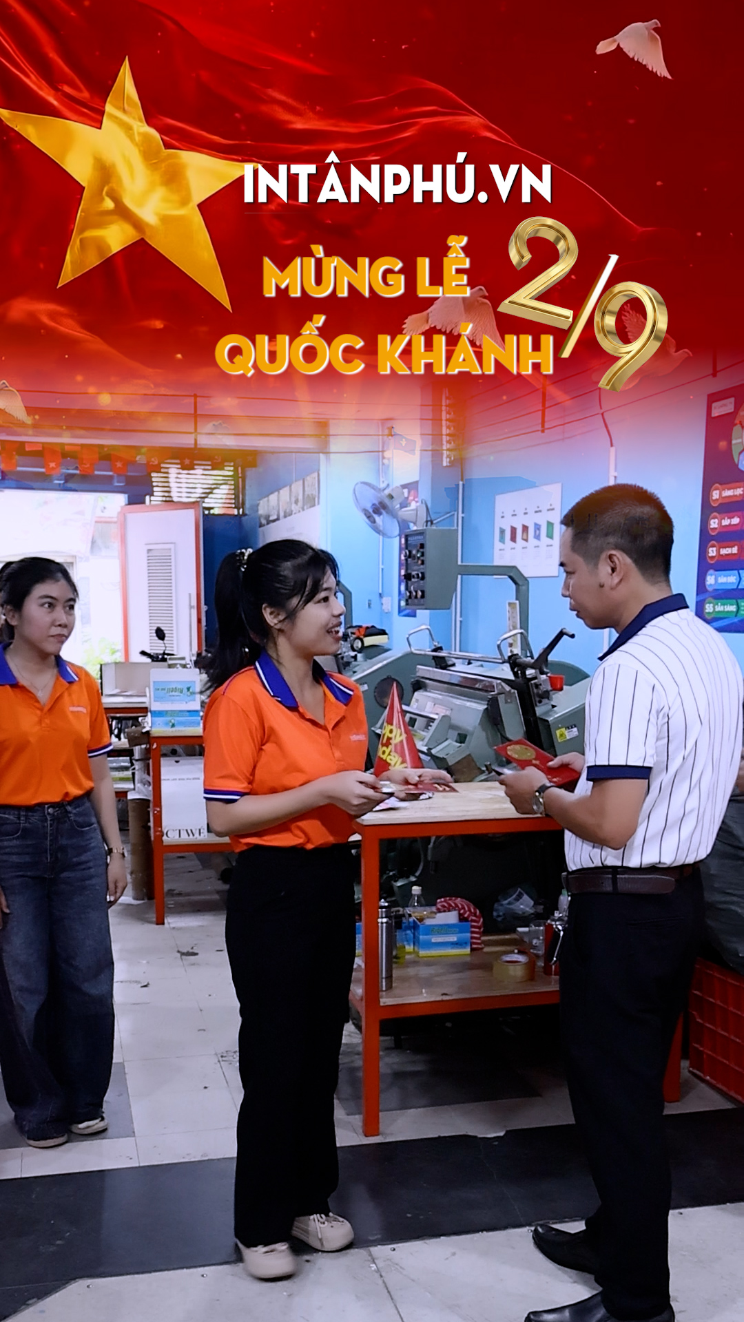 In Tân Phú thưởng lễ Quốc Khánh 2-9 
