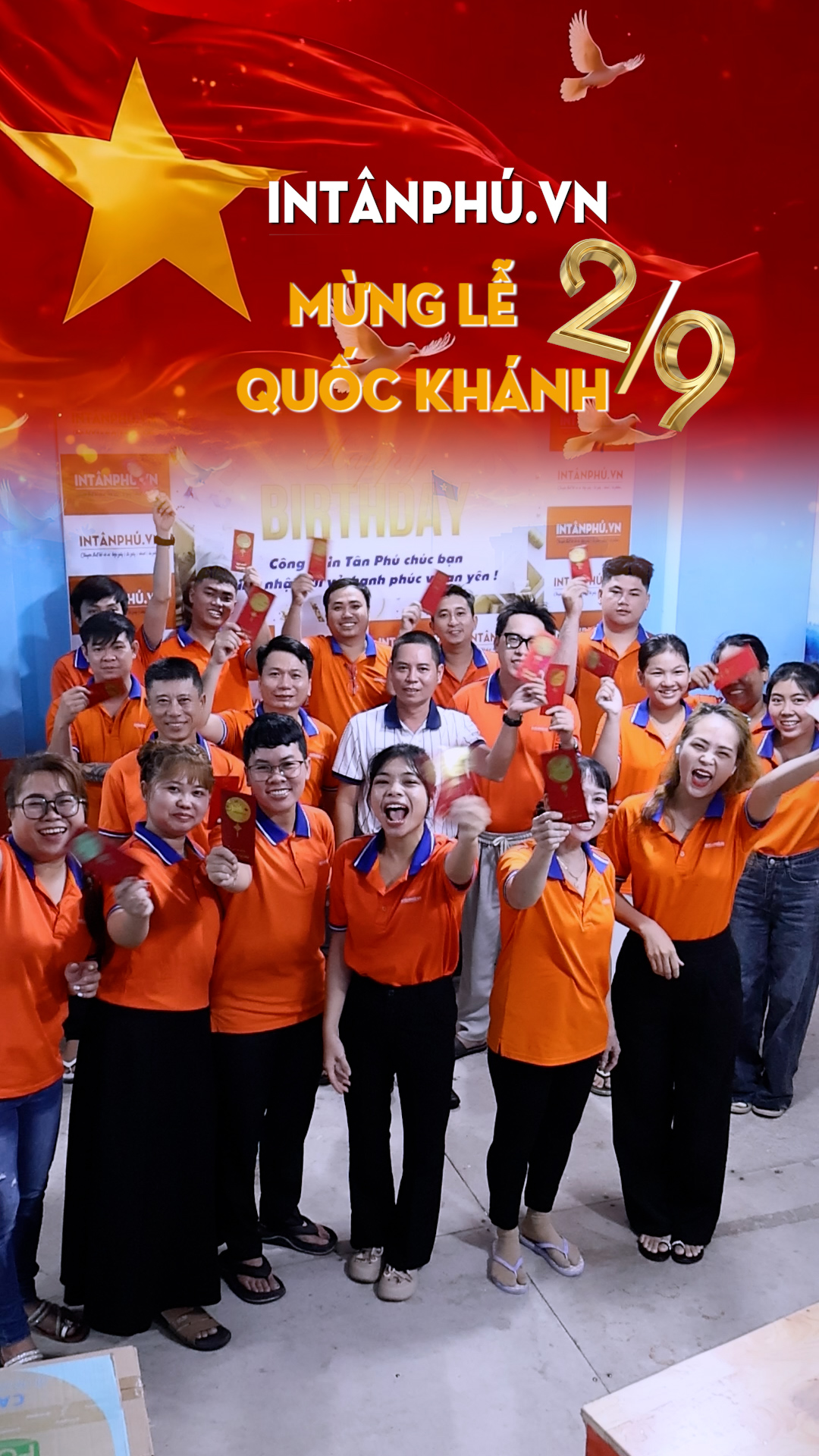 In Tân Phú thưởng lễ Quốc Khánh 2-9 