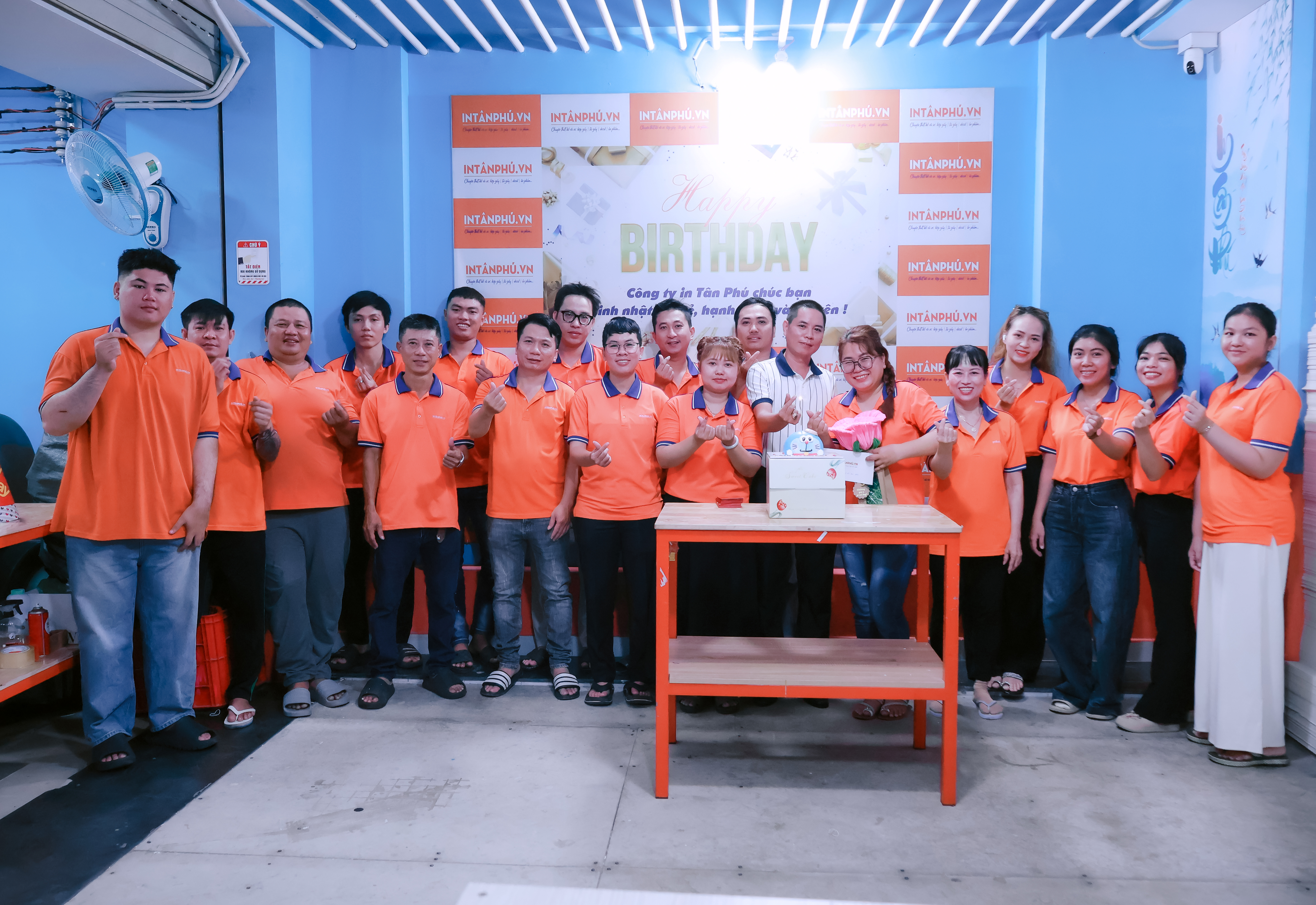 Công ty In Tân Phú chúc mừng sinh nhật nhân viên trong tháng 9